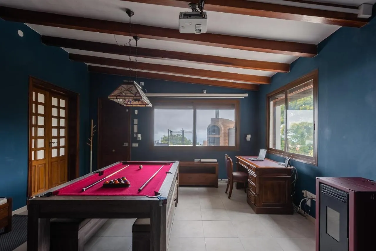Chalet Maison Mialon: Country House Amidst Of Nature La Esperanza